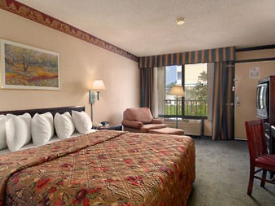 Days Inn Tallahassee Room photo